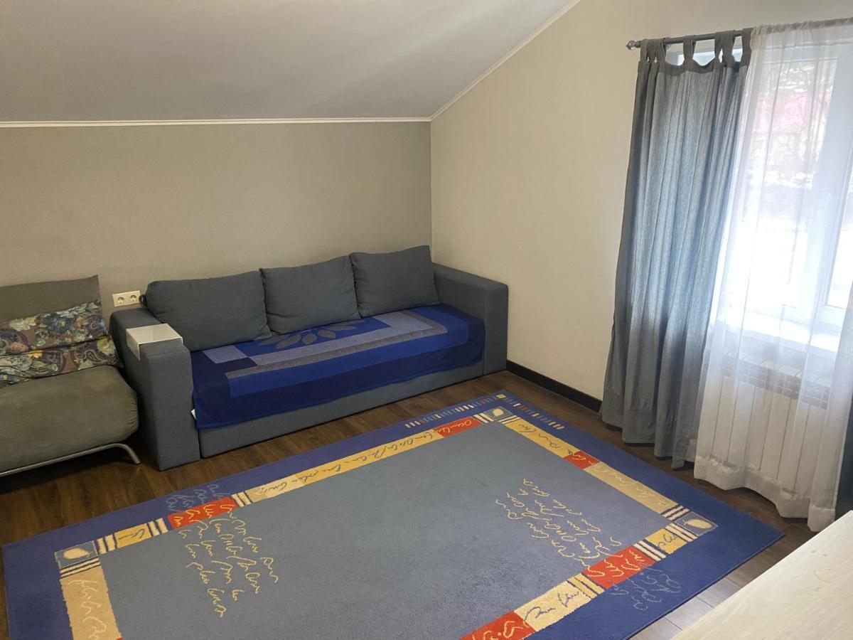 Guest House Olzhycha 45 Б Kyjev Exteriér fotografie
